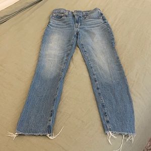The mid rise perfect vintage Jean size 26